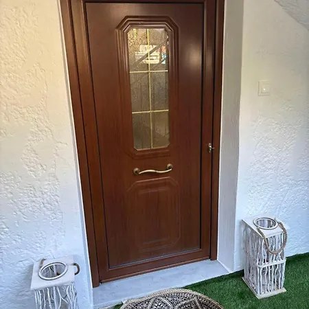 Apartment House In Kastraki *